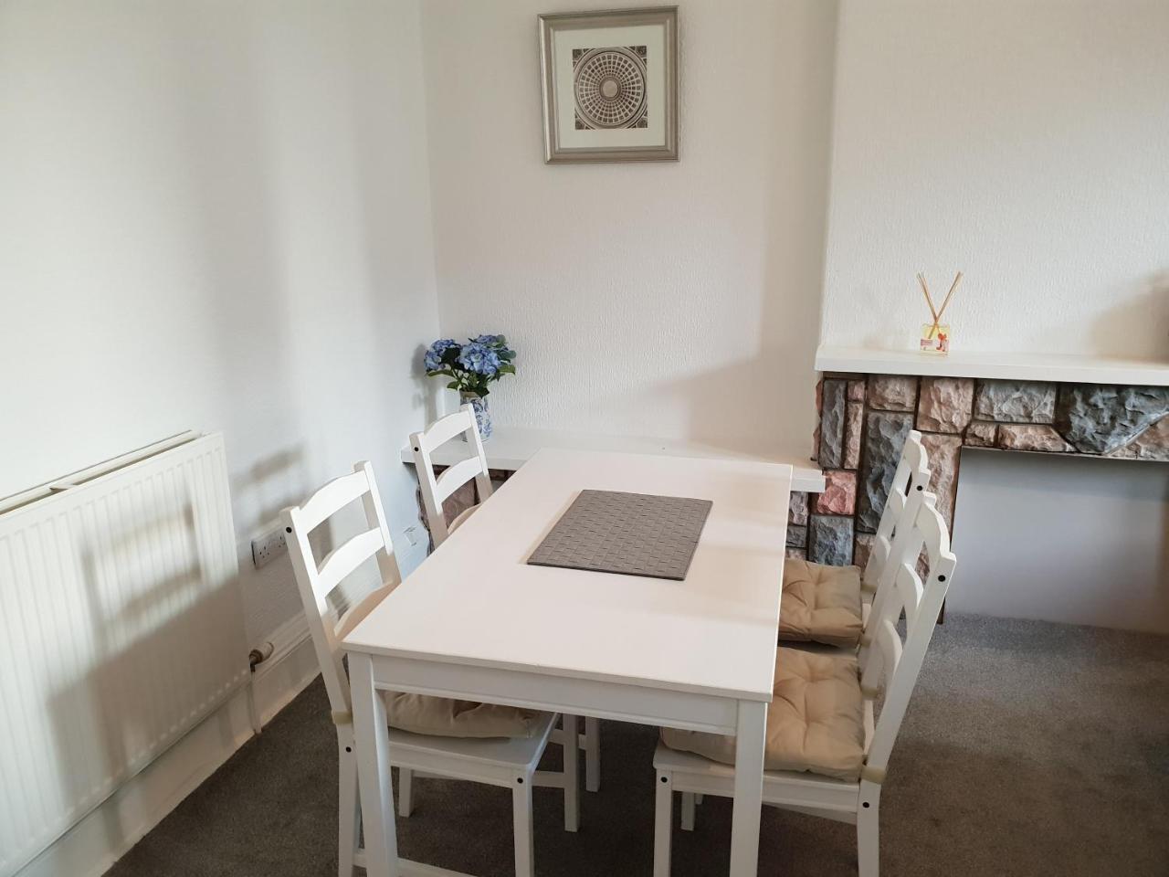 אדינבורו Mcdonald Road Apartment מראה חיצוני תמונה